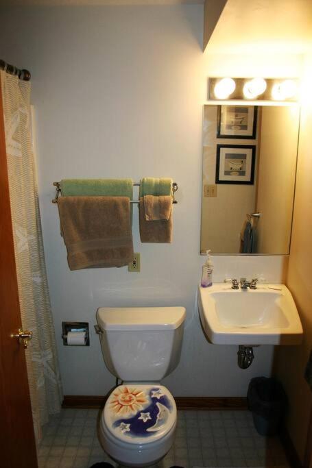 Private Guest Suite On The Portage Lakes Akron Ngoại thất bức ảnh