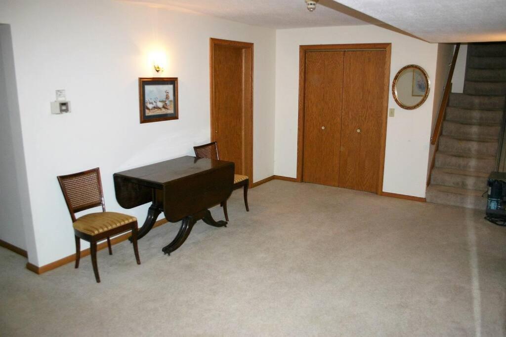 Private Guest Suite On The Portage Lakes Akron Ngoại thất bức ảnh